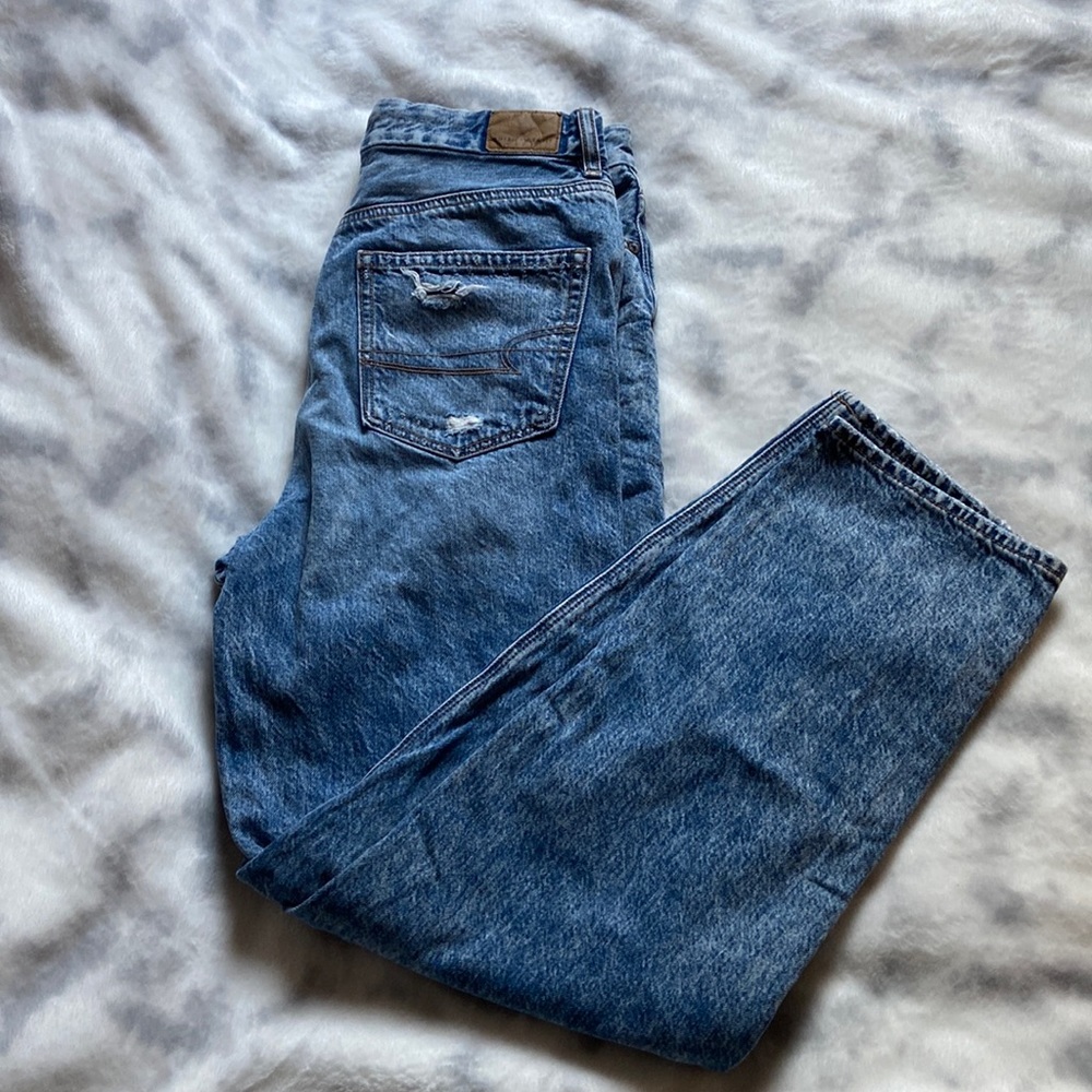 American Eagle Curvy Mom Jean